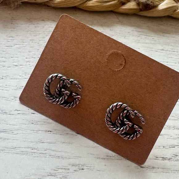 FASHION ROPE DETAIL G STUDS - Picture 3 of 4